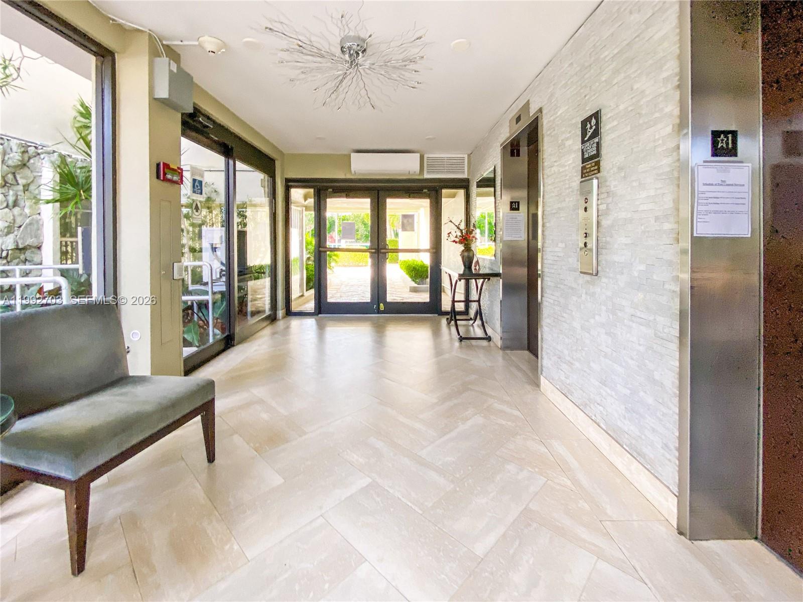 GUILDFORD CONDO - Residential