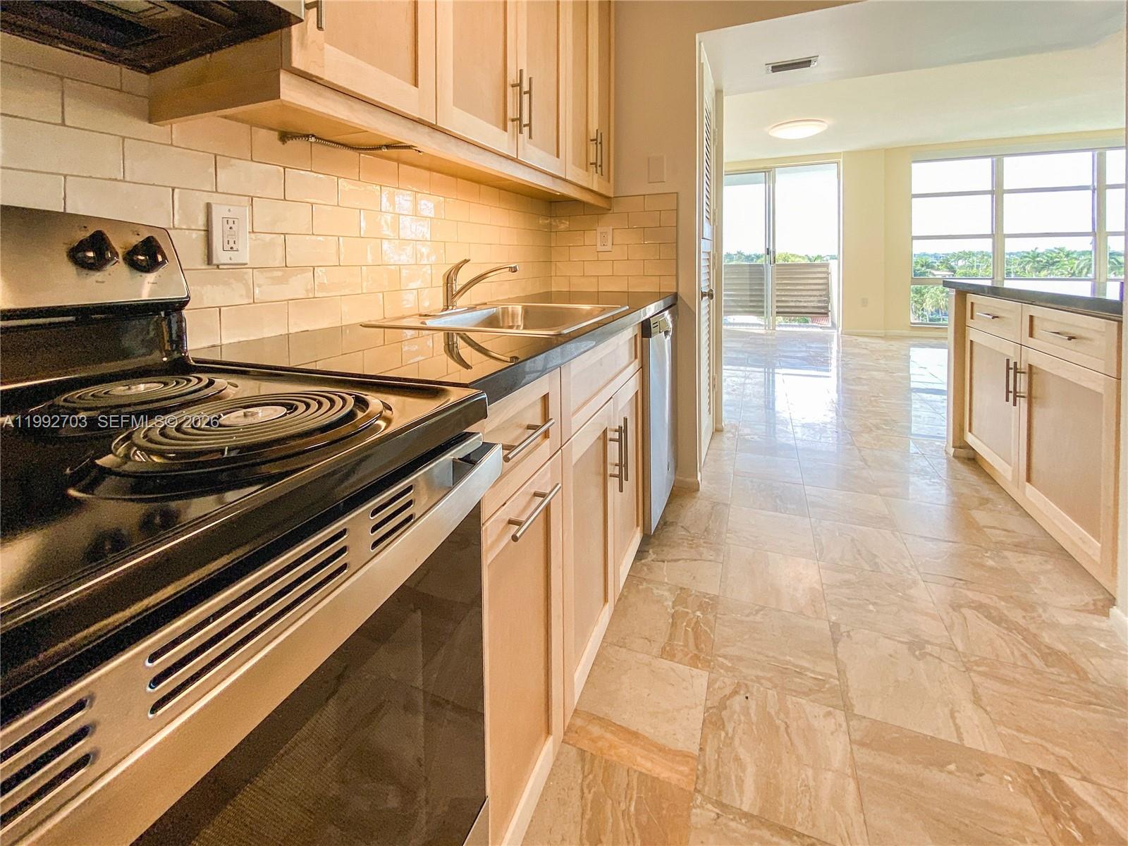 GUILDFORD CONDO - Residential