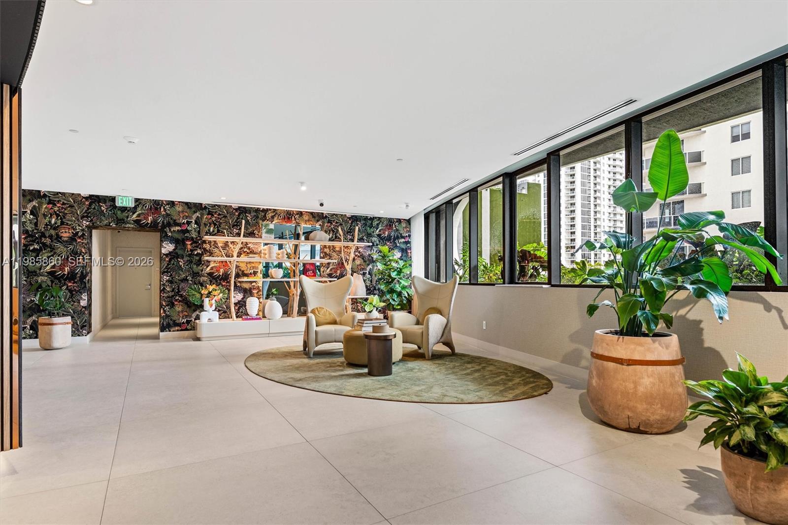 ARIA RESERVE SOUTH CONDO - Residential Lease