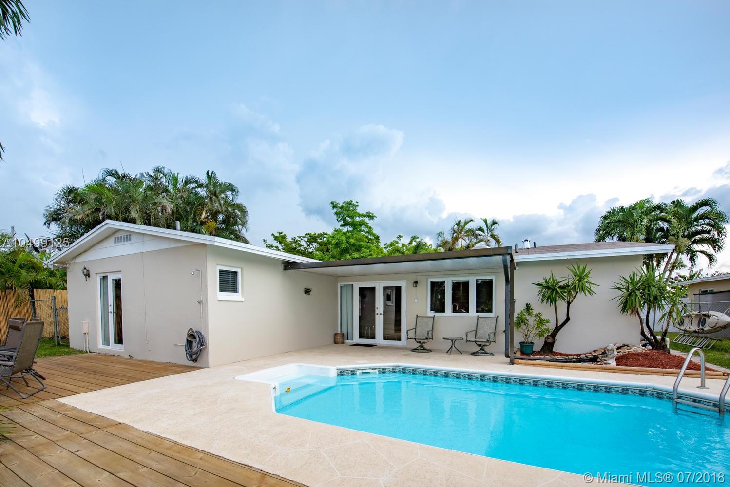 RAINBOW LAKES - Residential