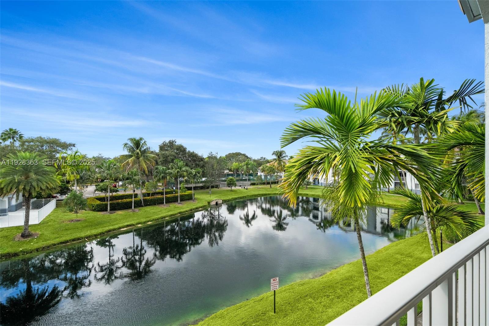 ROYAL GRAND CONDO - Residential