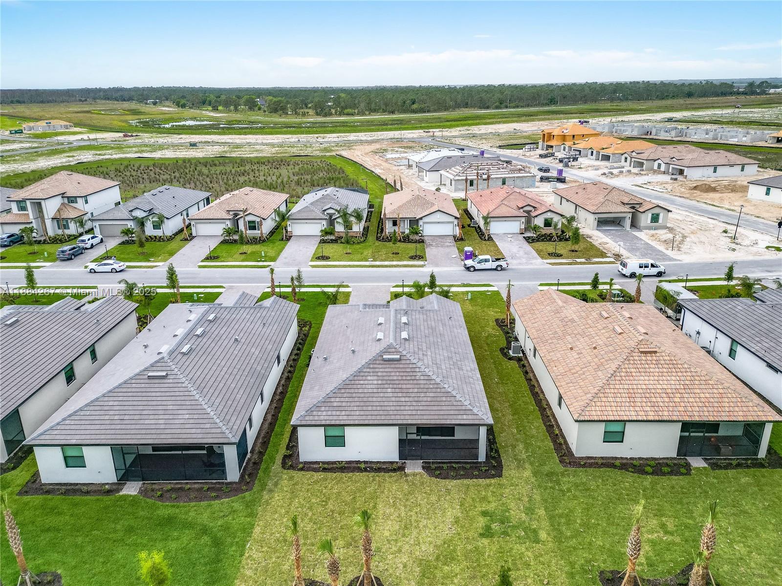 VERDANA VILLAGE - Residential