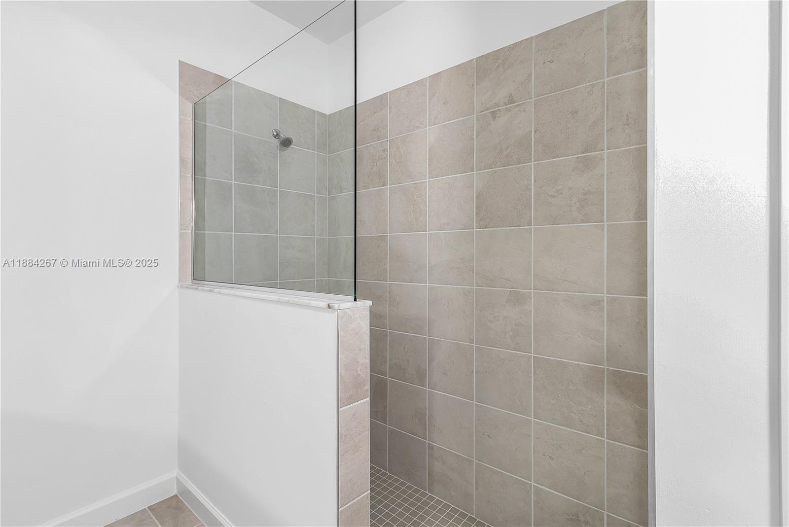 VERDANA VILLAGE - Residential