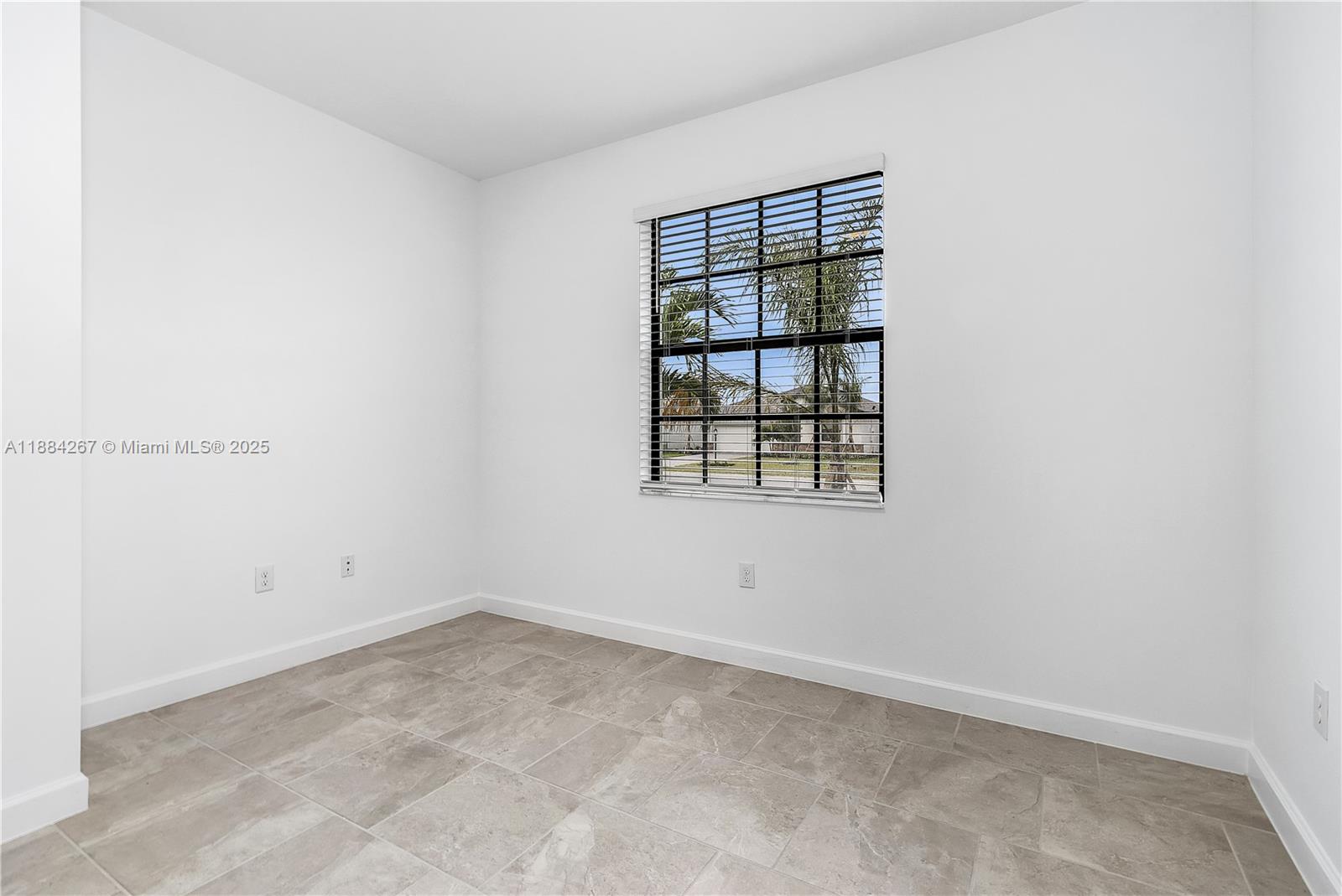 VERDANA VILLAGE - Residential