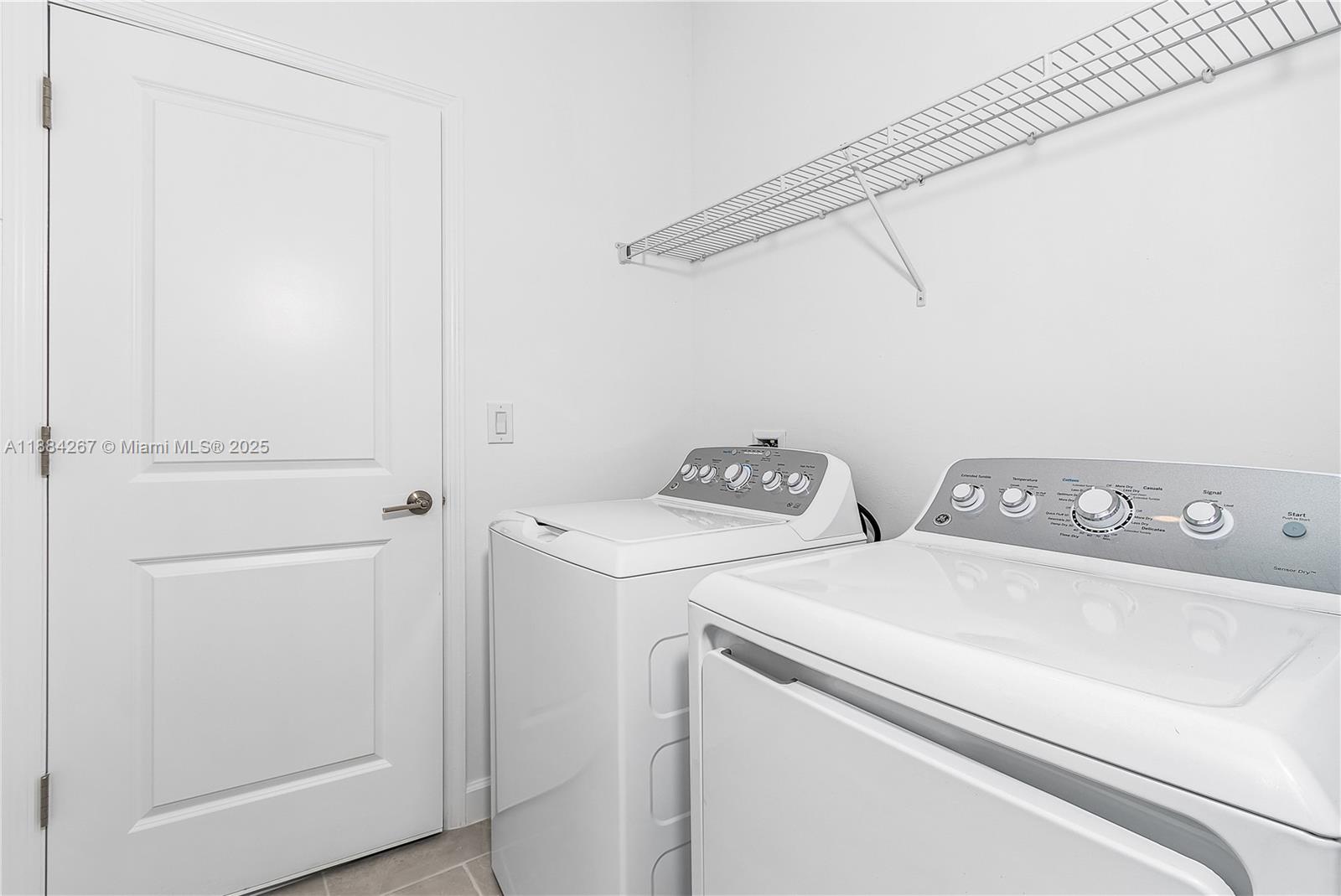 VERDANA VILLAGE - Residential