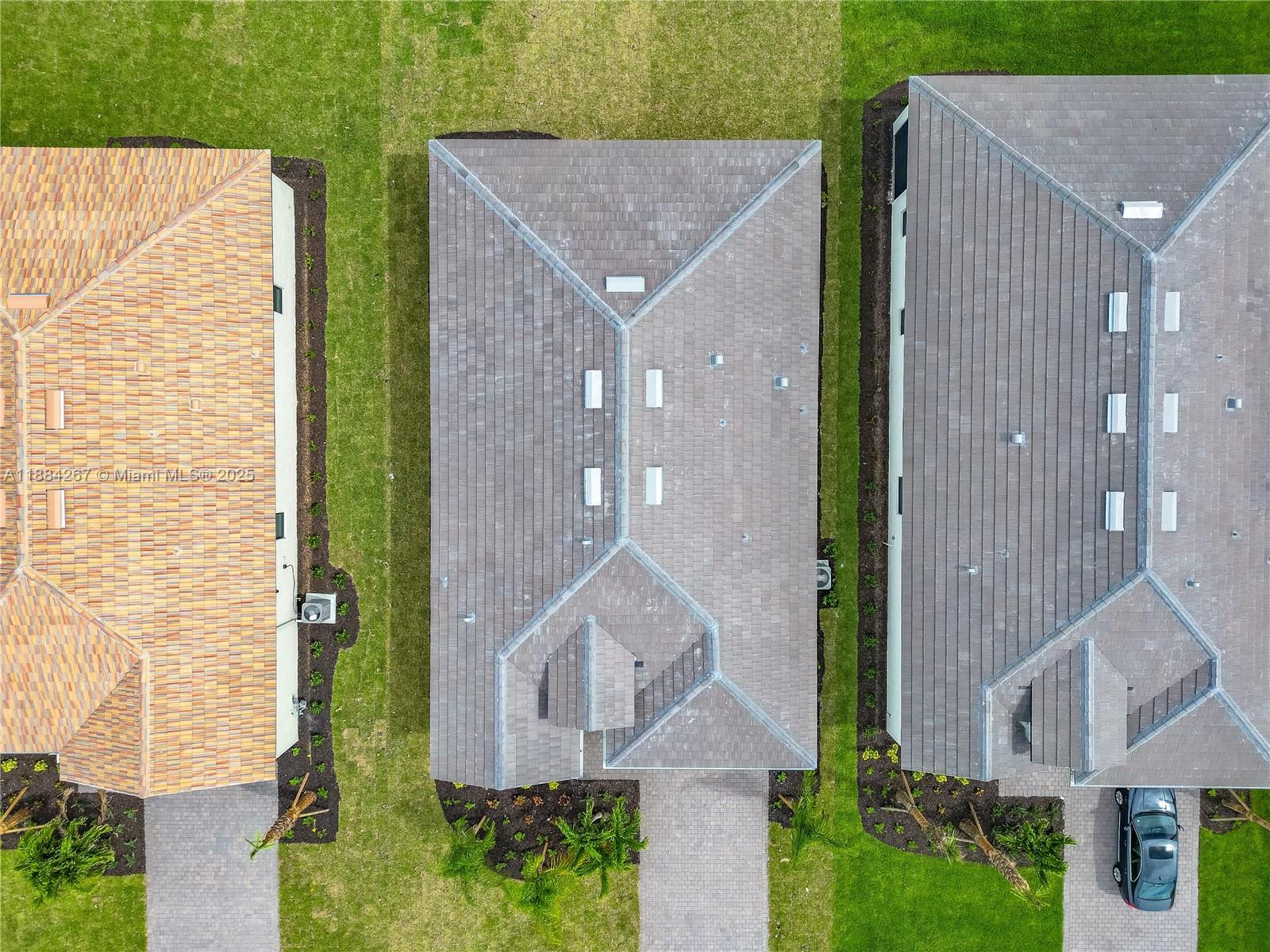 VERDANA VILLAGE - Residential