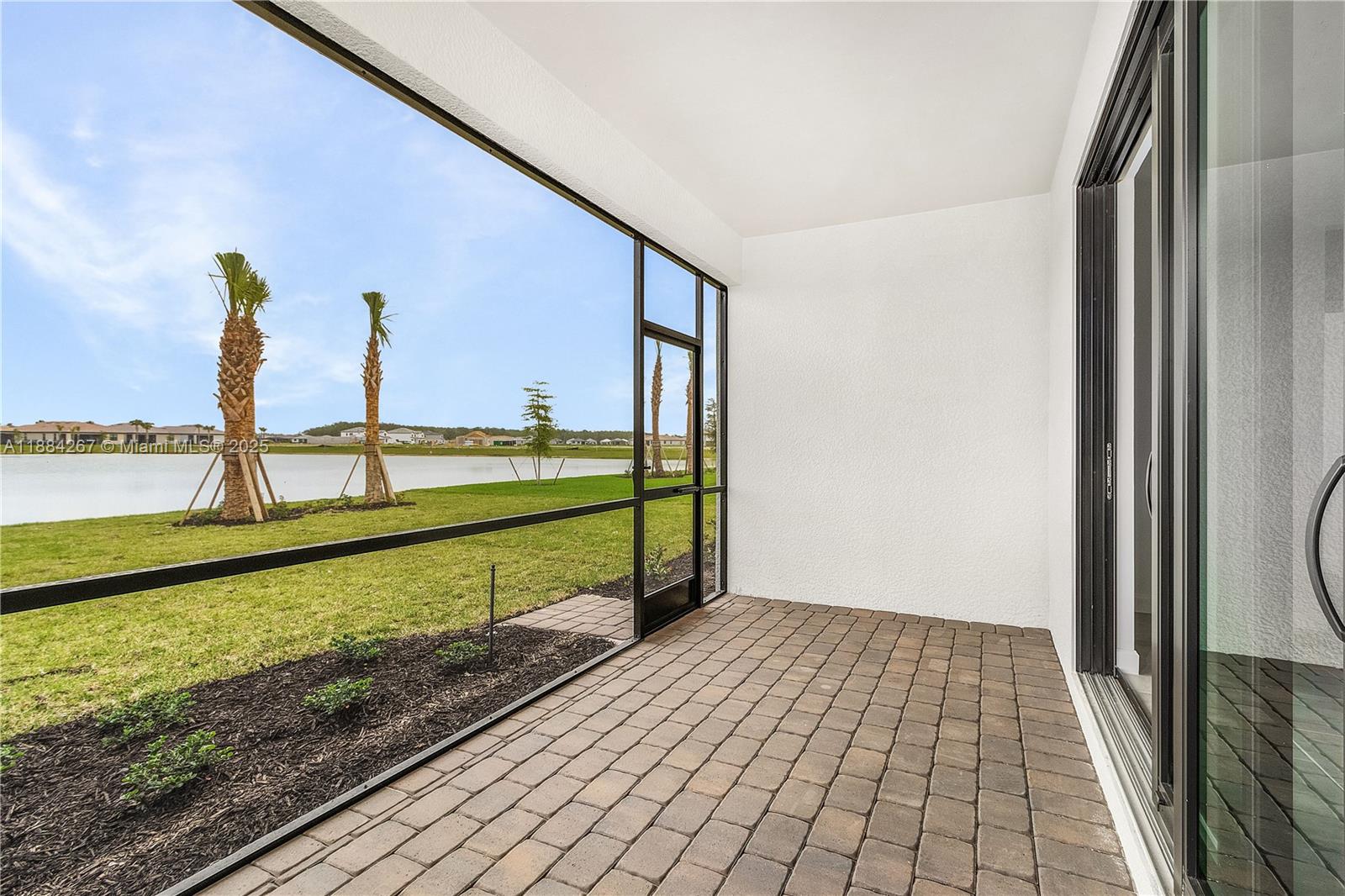 VERDANA VILLAGE - Residential