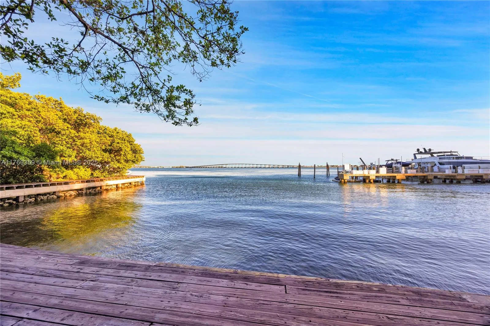 Miami, Florida 33129, United States, 2 Bedrooms Bedrooms, ,3 BathroomsBathrooms,Residential,Pending,85494