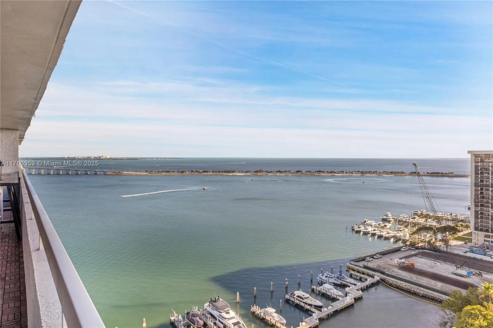 Miami, Florida 33129, United States, 2 Bedrooms Bedrooms, ,3 BathroomsBathrooms,Residential,Pending,85494