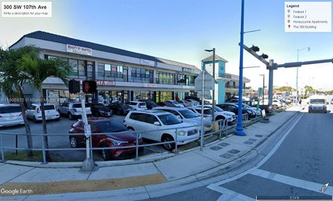 300 SW 107 AVE Sweetwater FL 33174