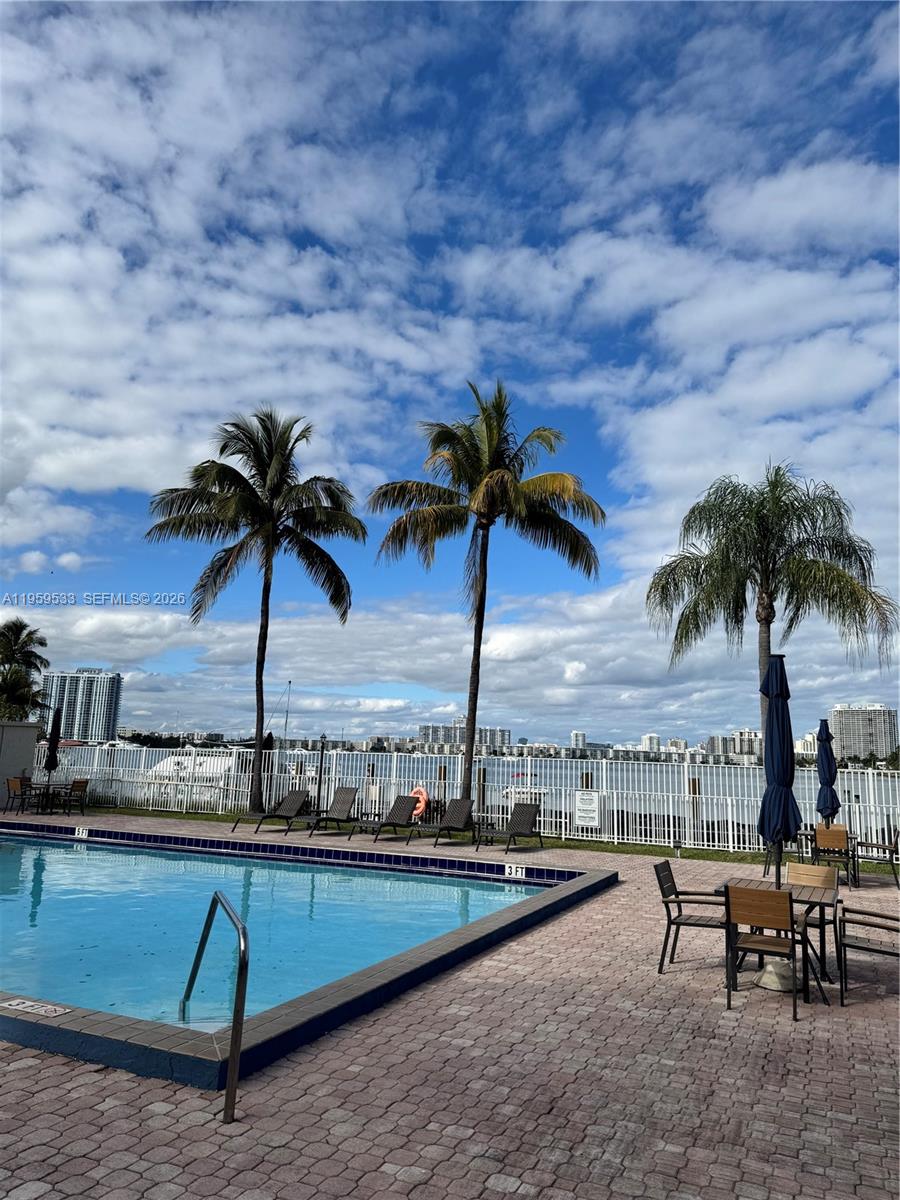 2821 N Miami Beach Blvd 3A