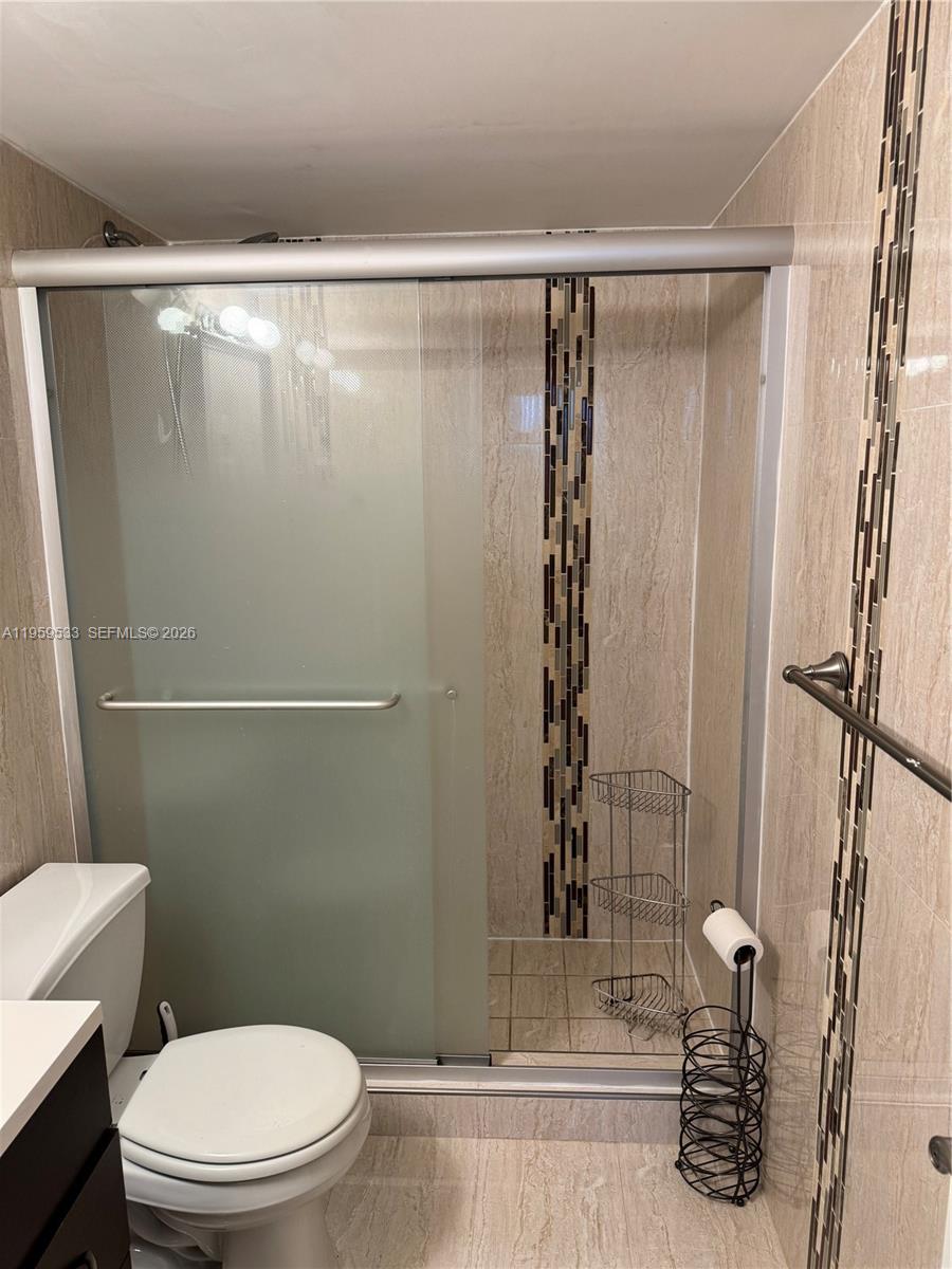 CARLTON BAY CONDO - Residential Lease