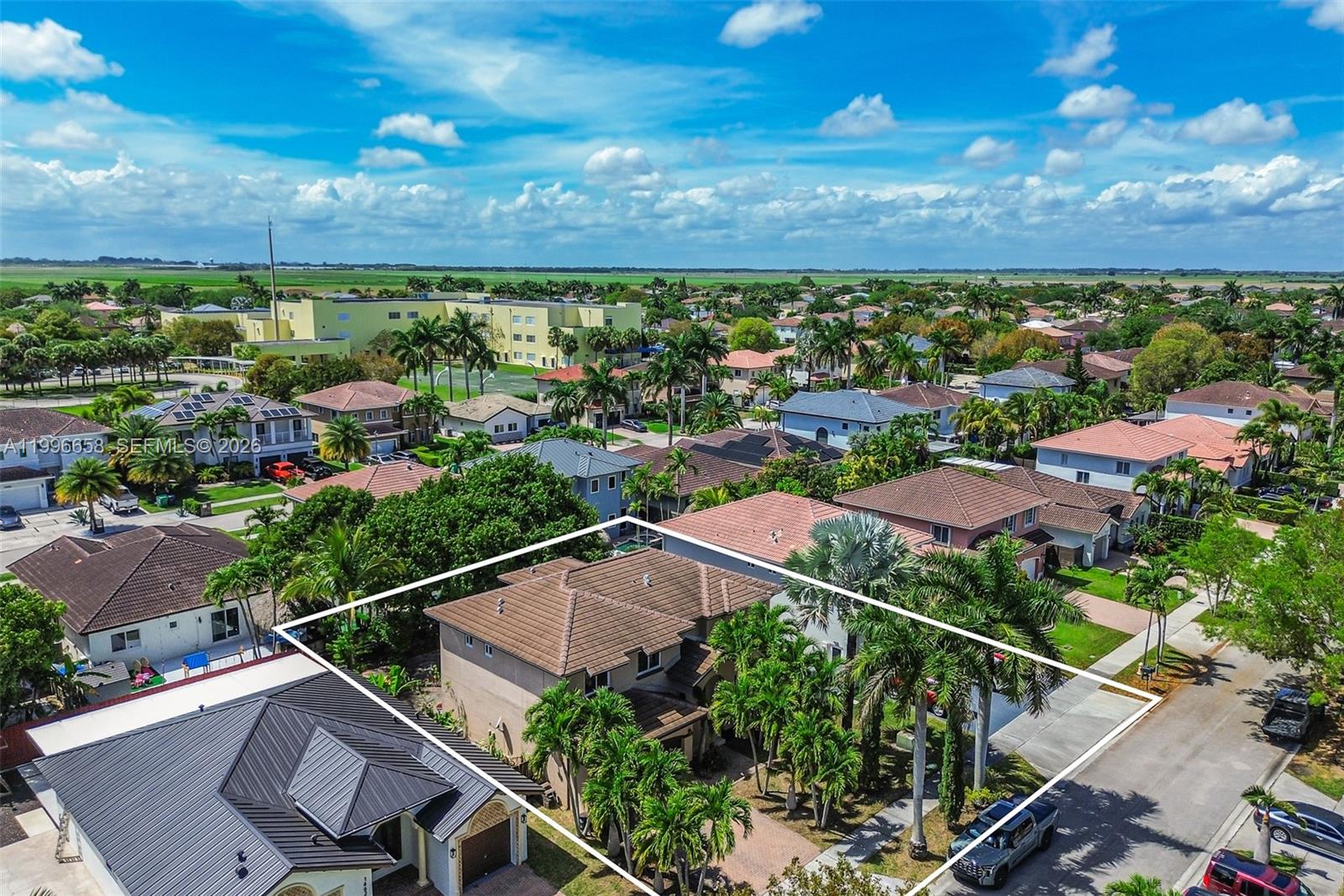 MILON VENTURE - Residential