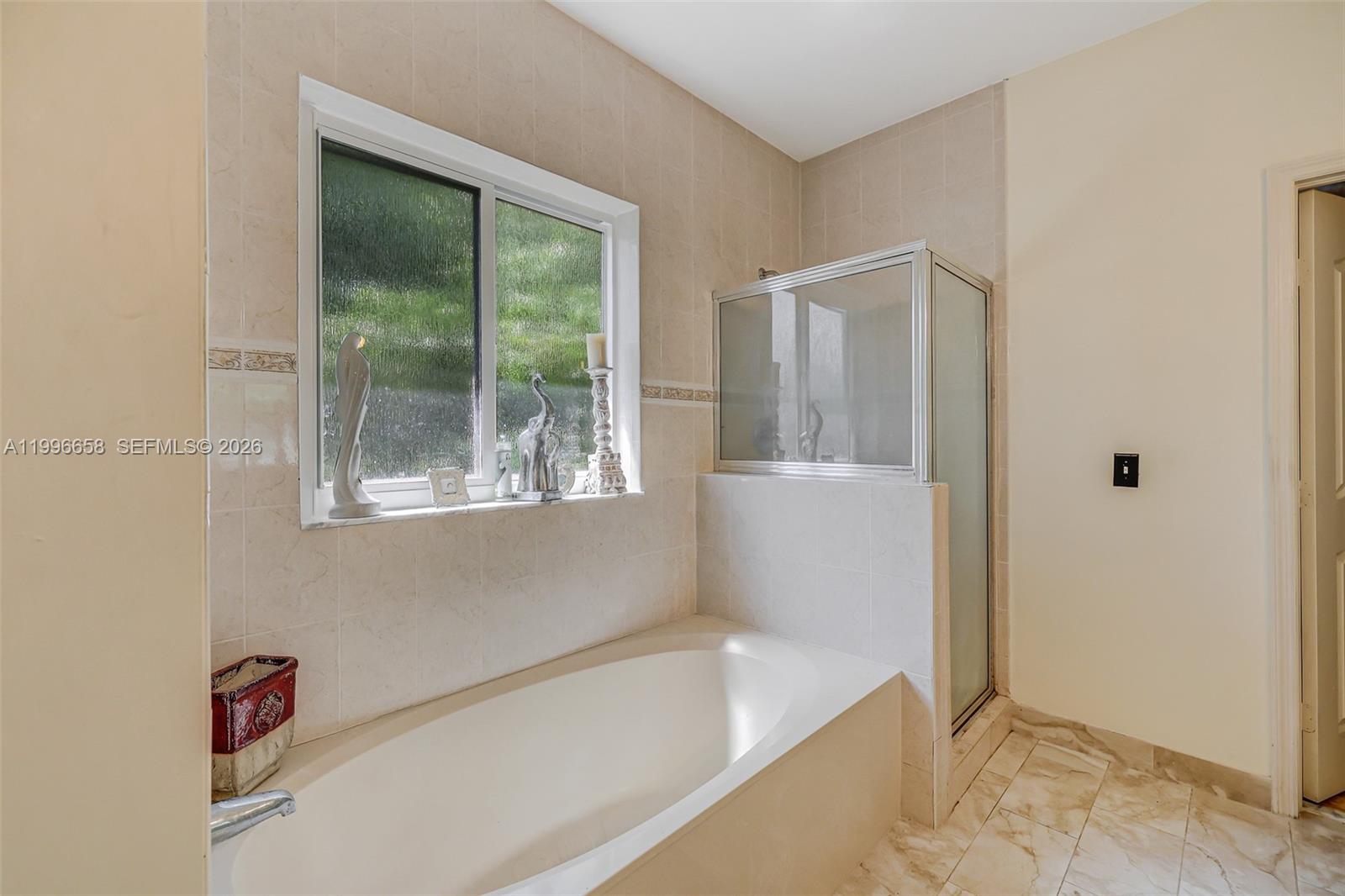 MILON VENTURE - Residential