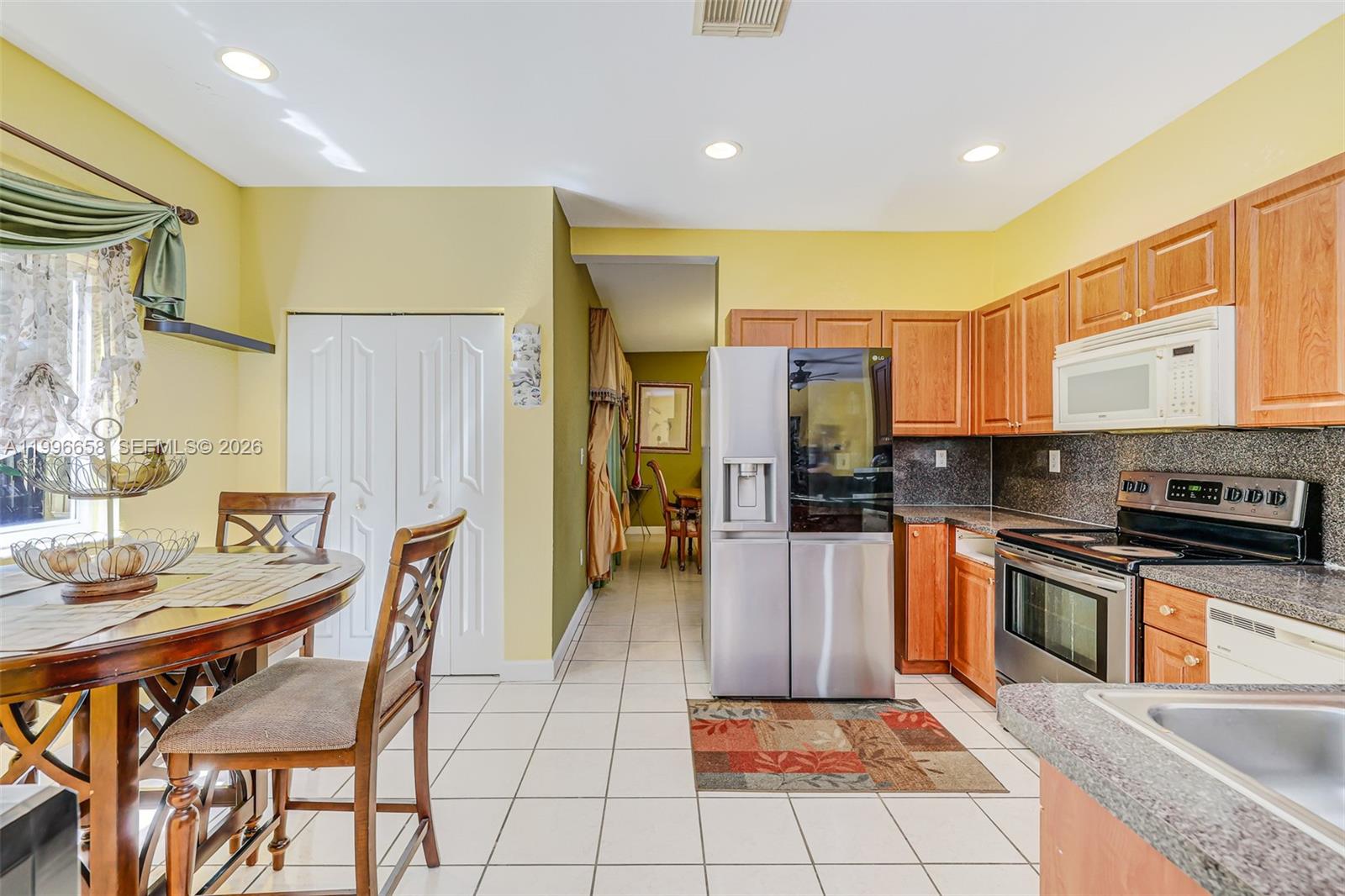 MILON VENTURE - Residential