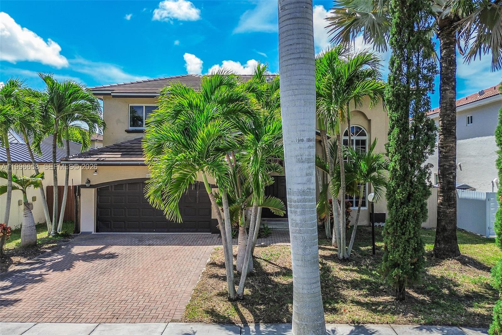 MILON VENTURE - Residential