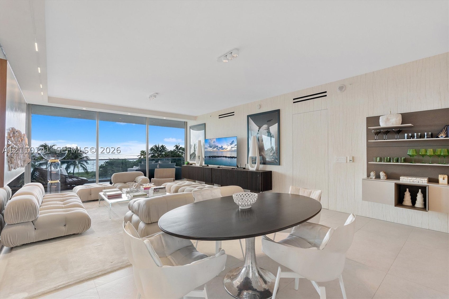 10203 Collins Ave 303