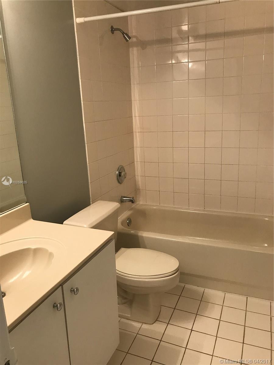 ANCHORAGE AT MIAMI LAKES - Residential Lease