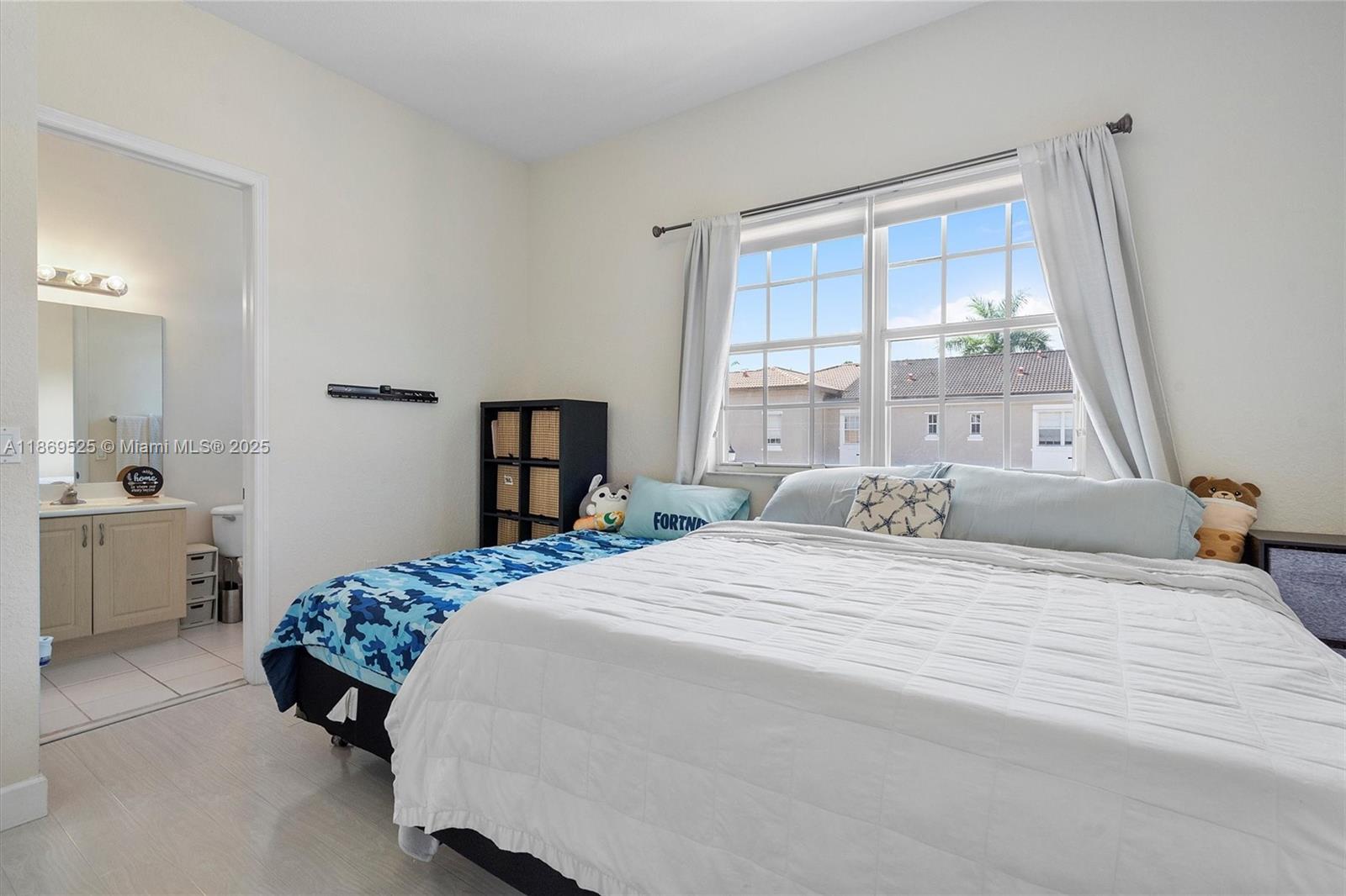 MEADOW PINES - Residential