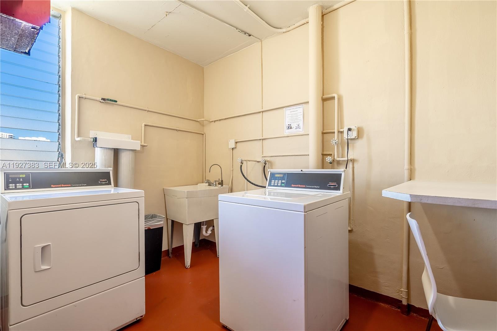 POINT EAST ONE CONDO-BLDG - Residential