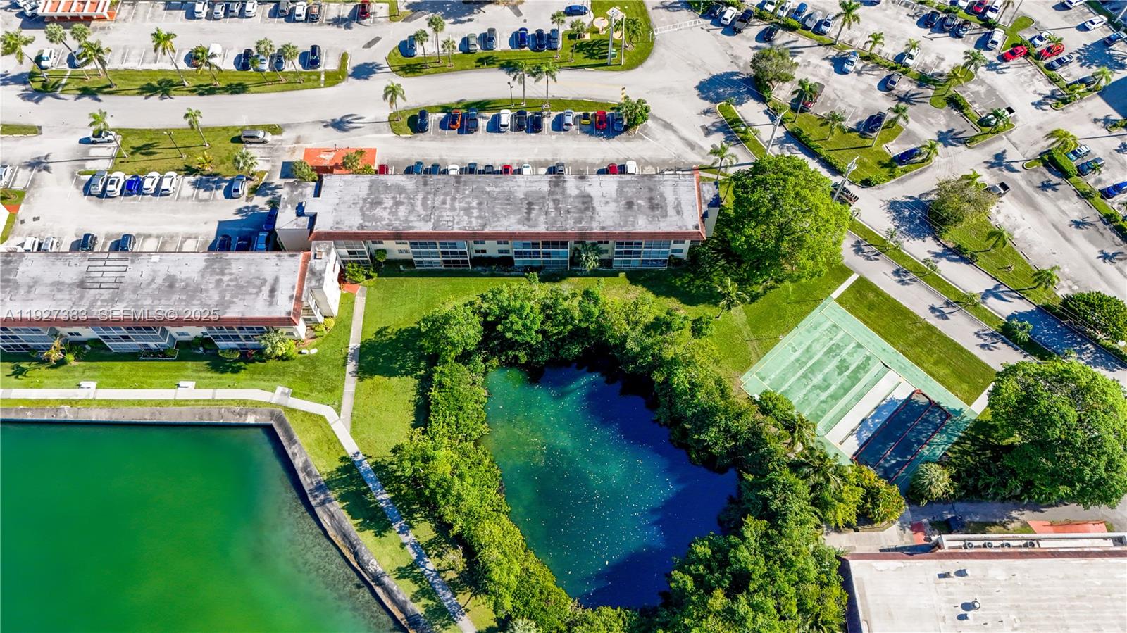 POINT EAST ONE CONDO-BLDG - Residential