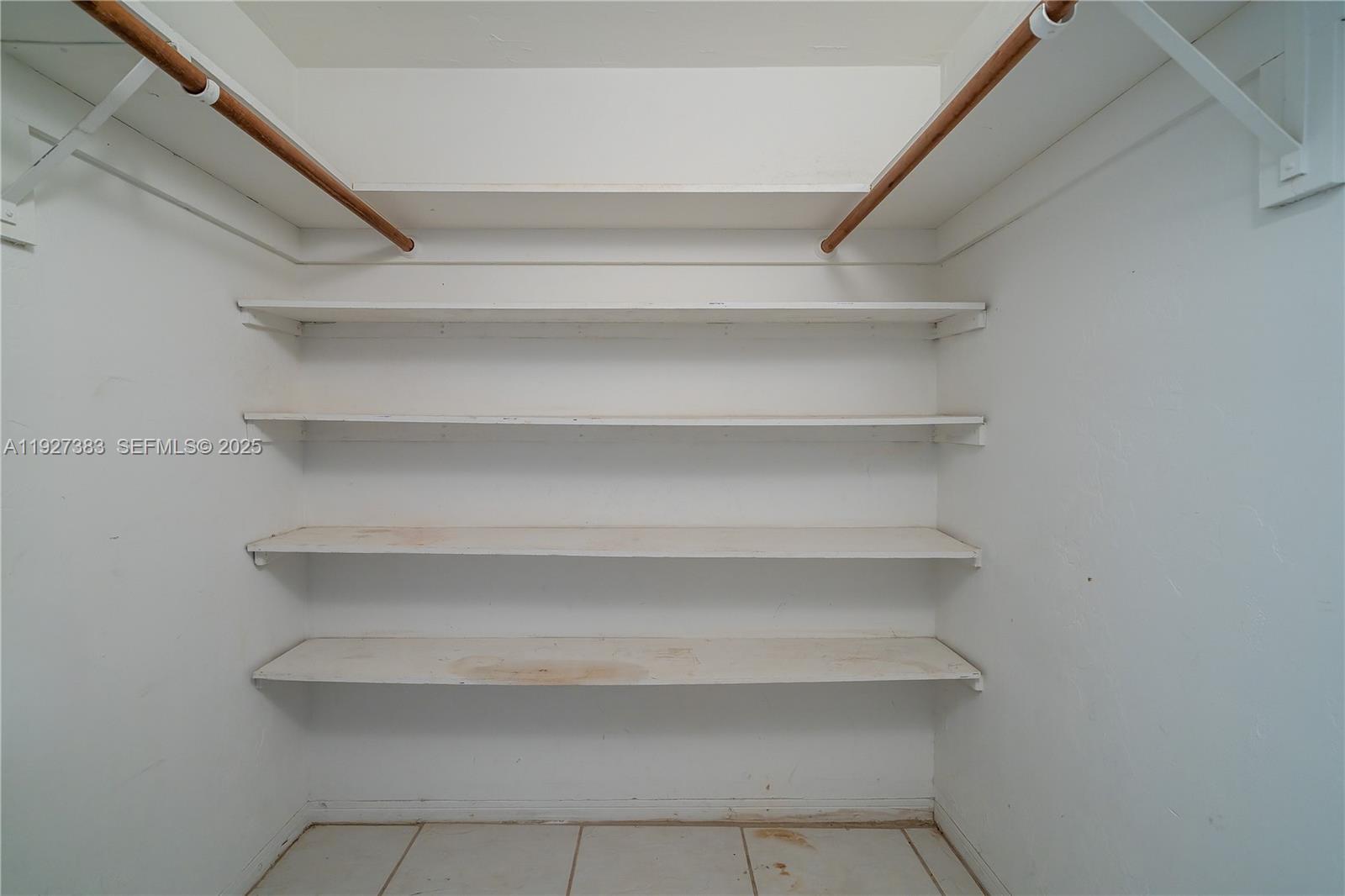 POINT EAST ONE CONDO-BLDG - Residential