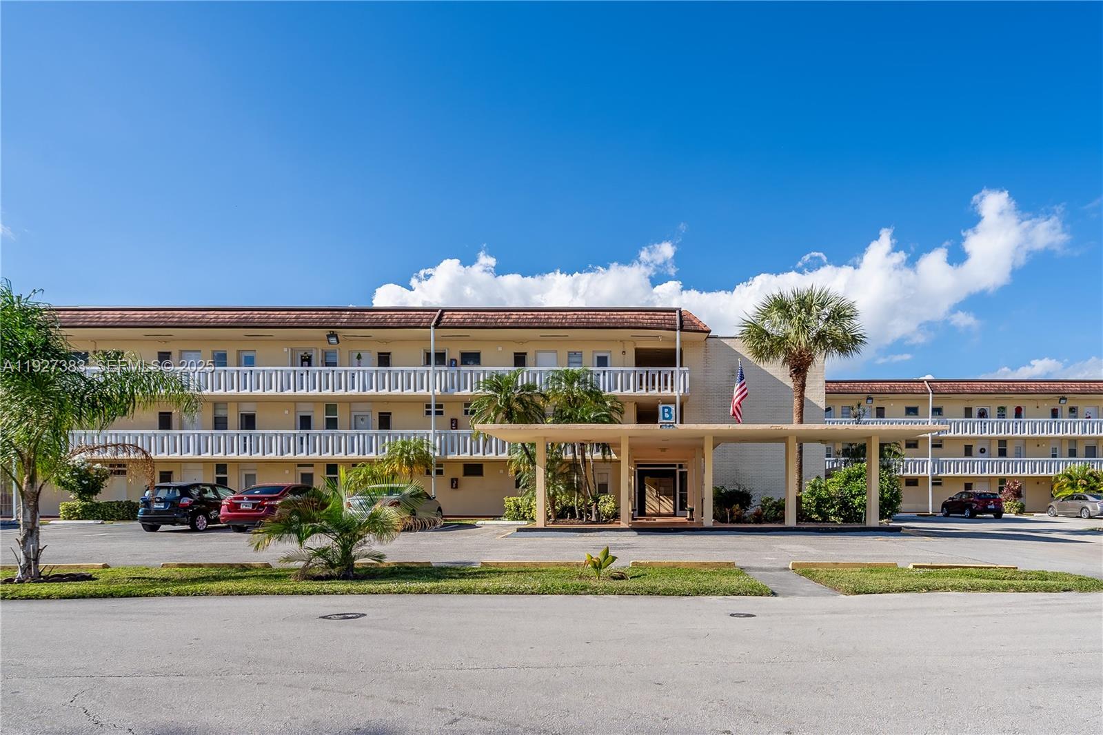 POINT EAST ONE CONDO-BLDG - Residential