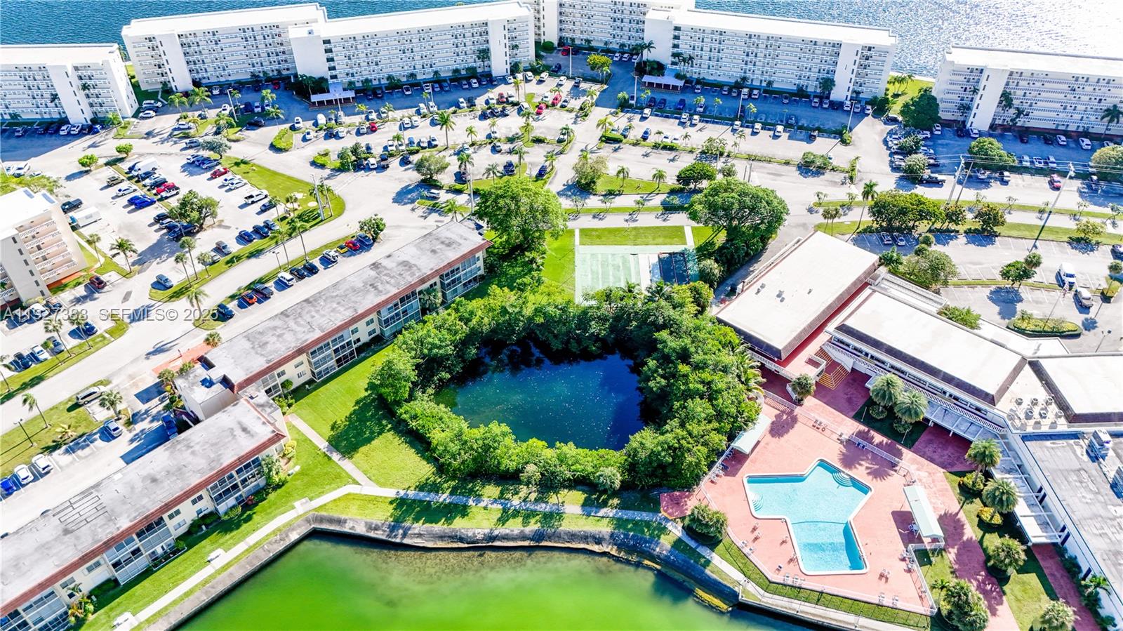 POINT EAST ONE CONDO-BLDG - Residential