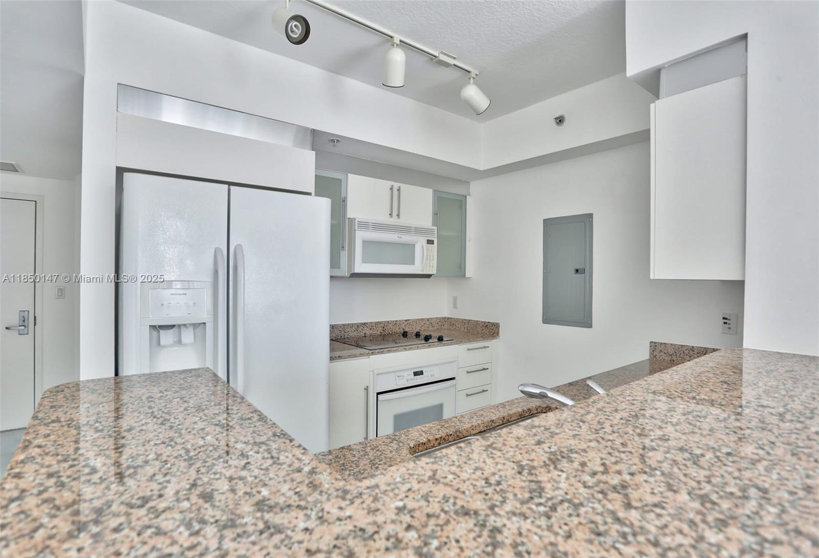 325 S Biscayne Blvd 2317
