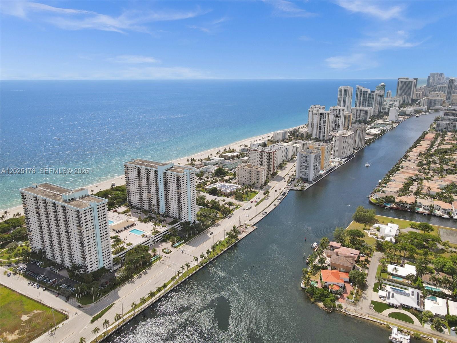 SUMMIT CONDO - Residential