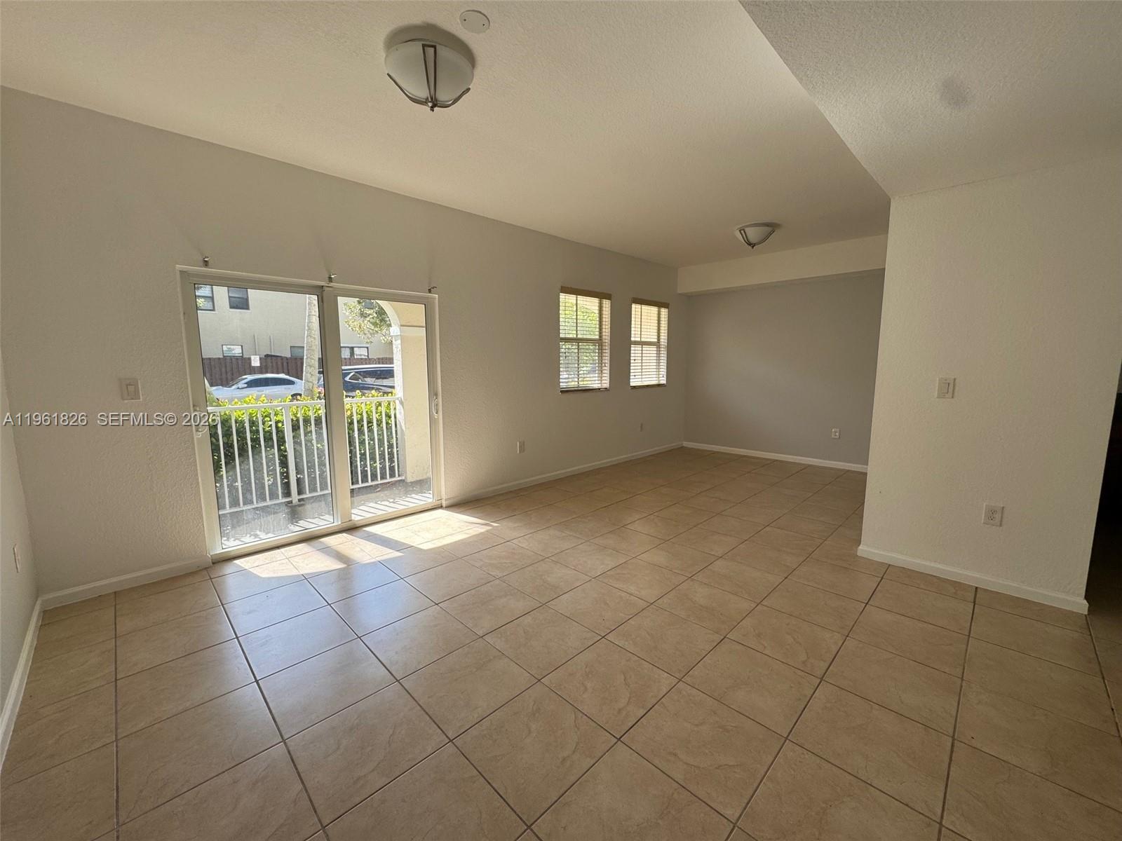 ST MORITZ AT DORAL CONDO - Residential