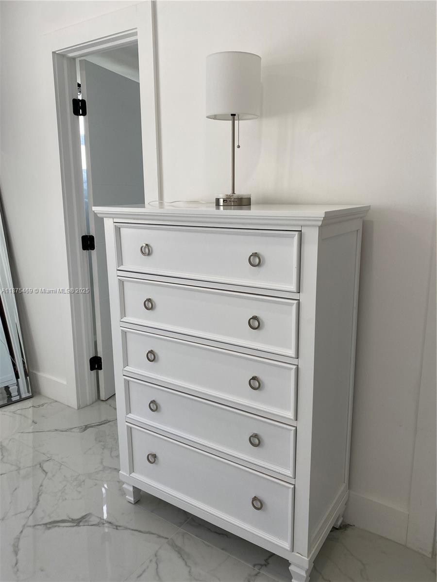 LEISURE TOWERS CONDO - Residential Lease