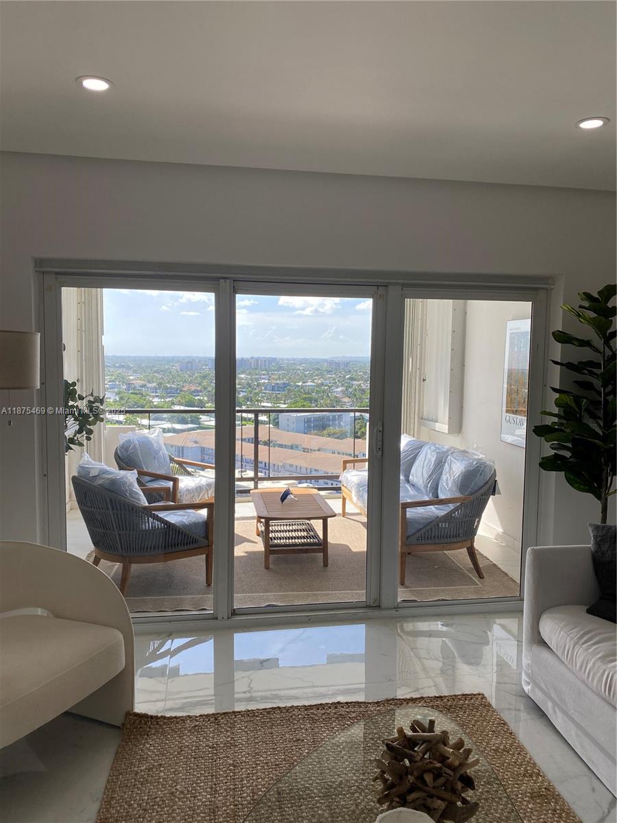 LEISURE TOWERS CONDO - Residential Lease