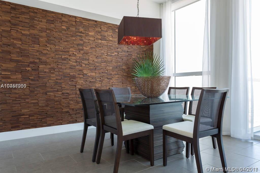 VIZCAYNE NORTH CONDO - Residential Lease