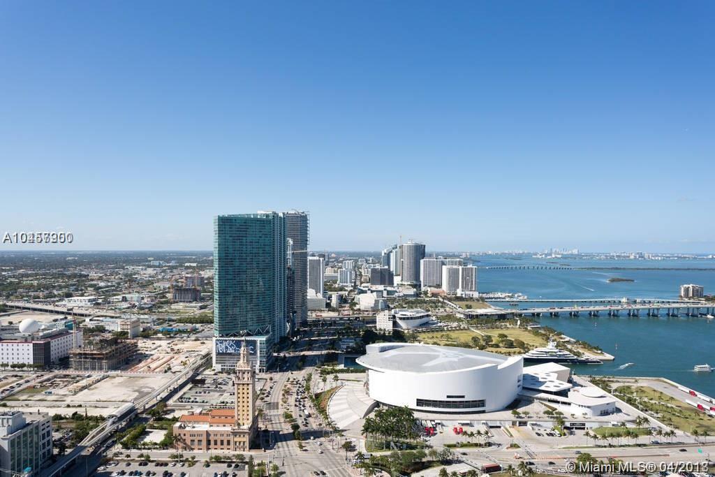 VIZCAYNE NORTH CONDO - Residential Lease