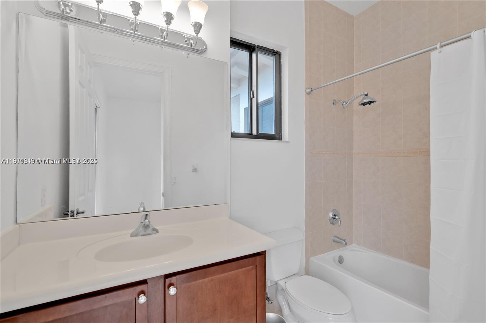CUTLER CAY - Residential