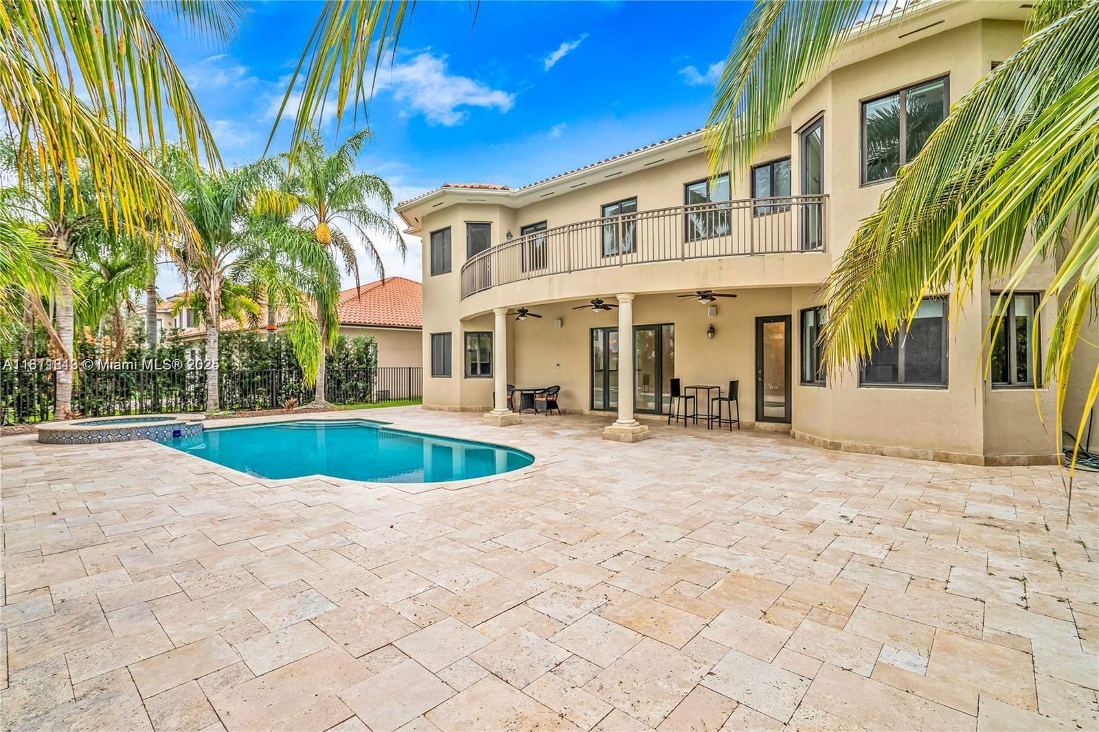 CUTLER CAY - Residential