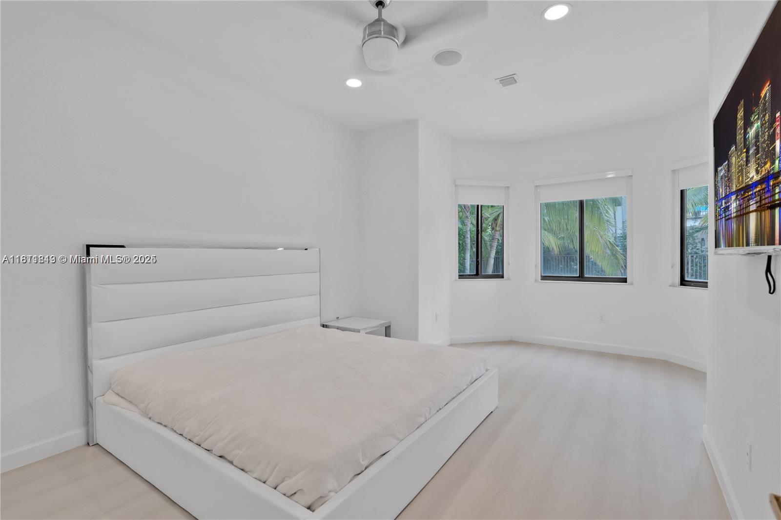 CUTLER CAY - Residential