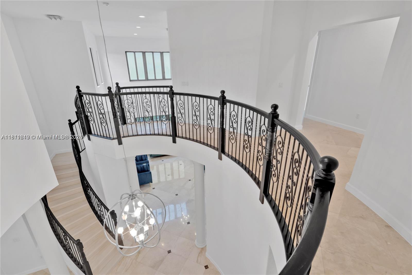 CUTLER CAY - Residential