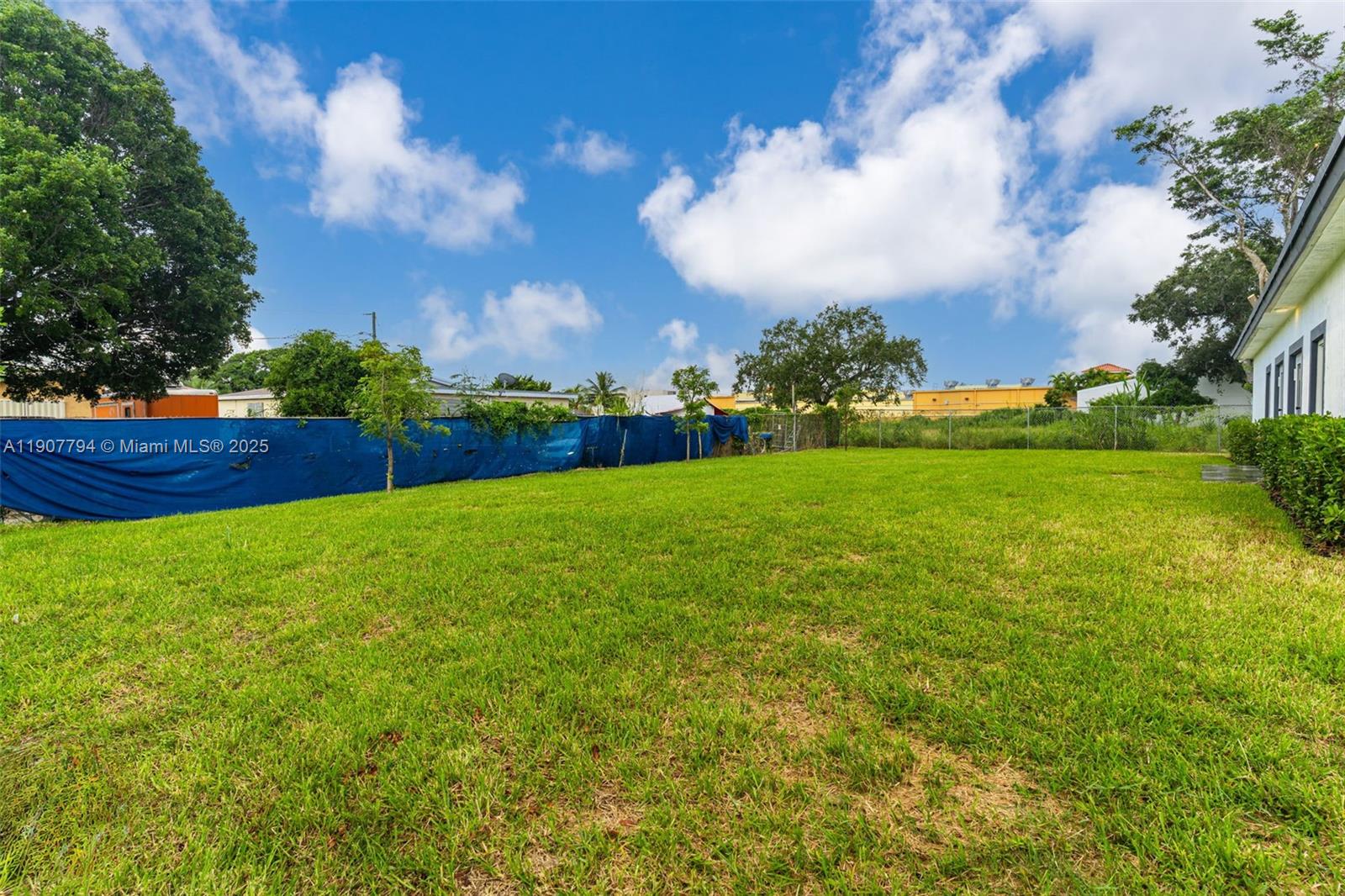 RICHARDS SUB - Residential Lease