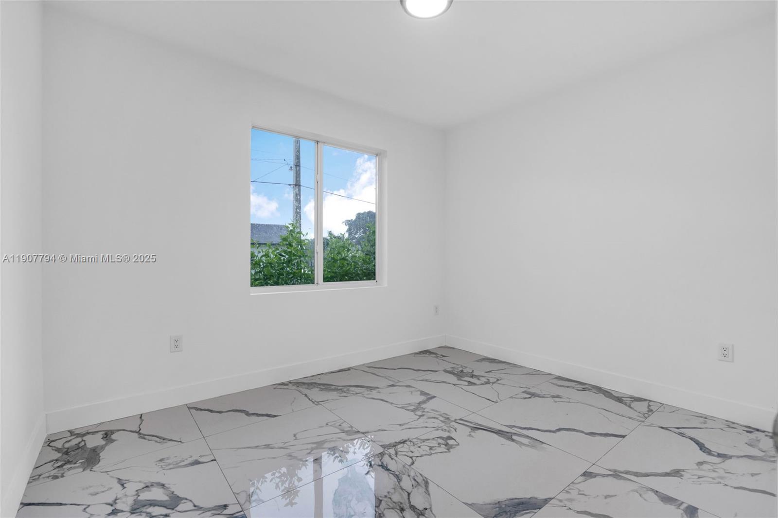 RICHARDS SUB - Residential Lease