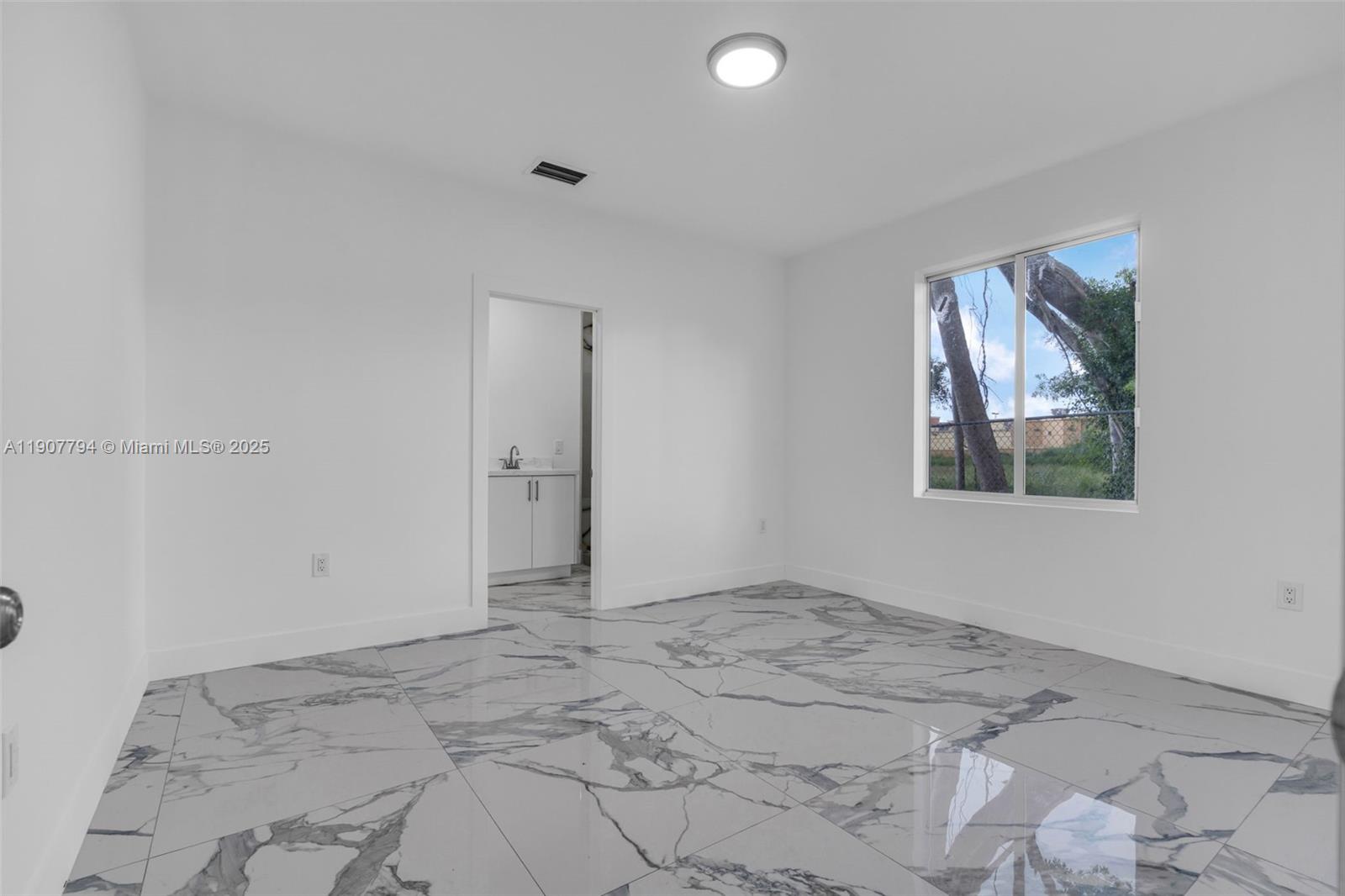 RICHARDS SUB - Residential Lease