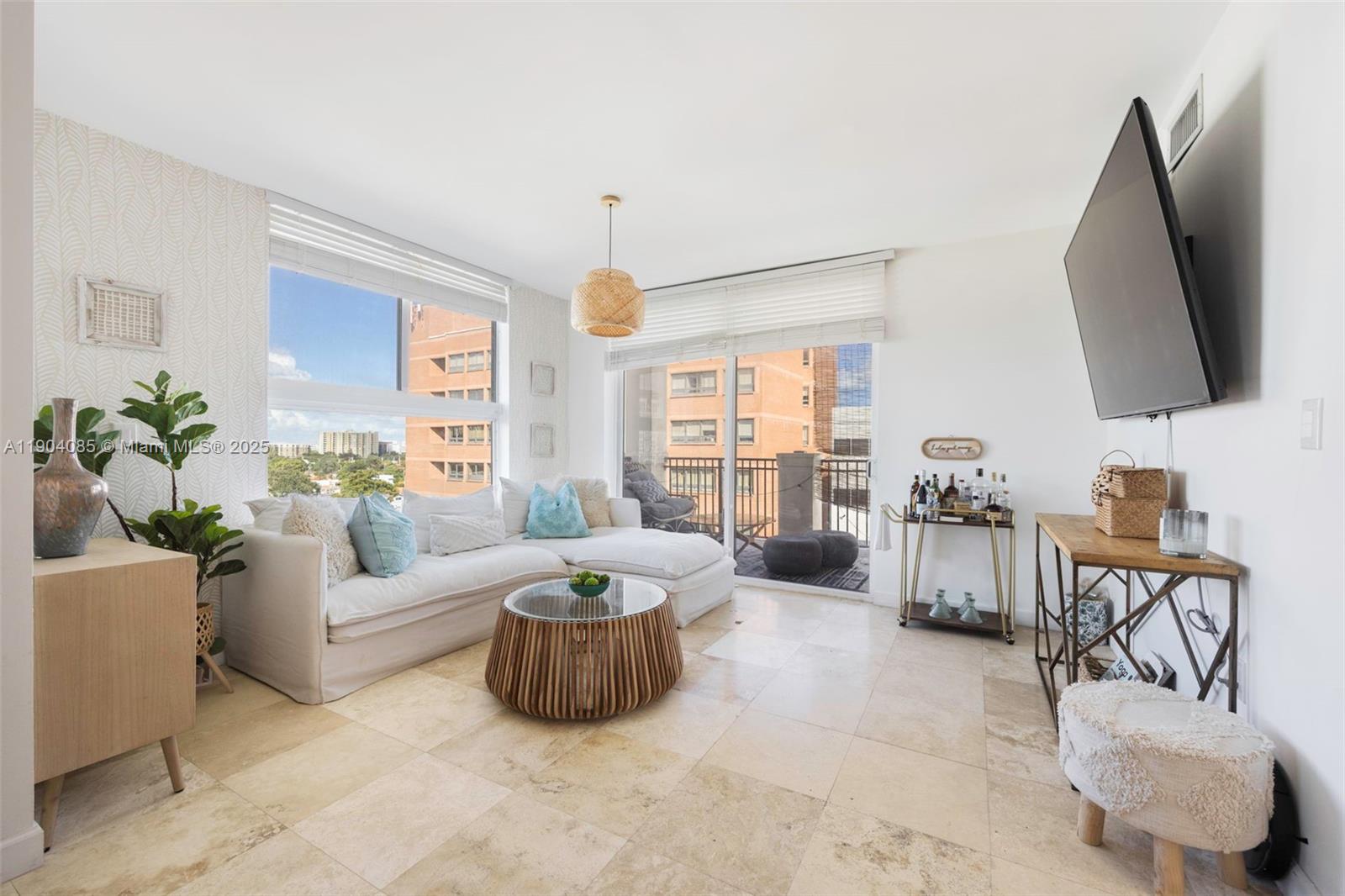 NEVIS CONDO - Residential