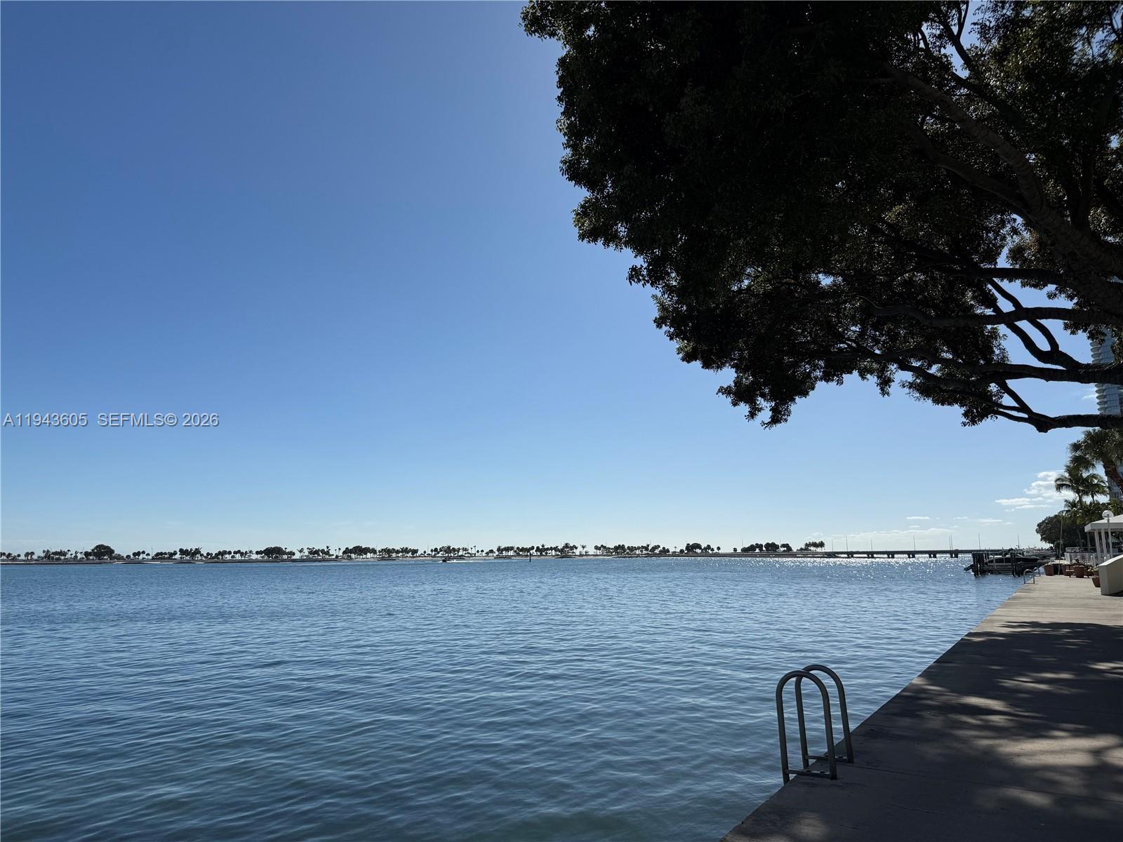BRICKELL PLACE PHASE II C - Residential