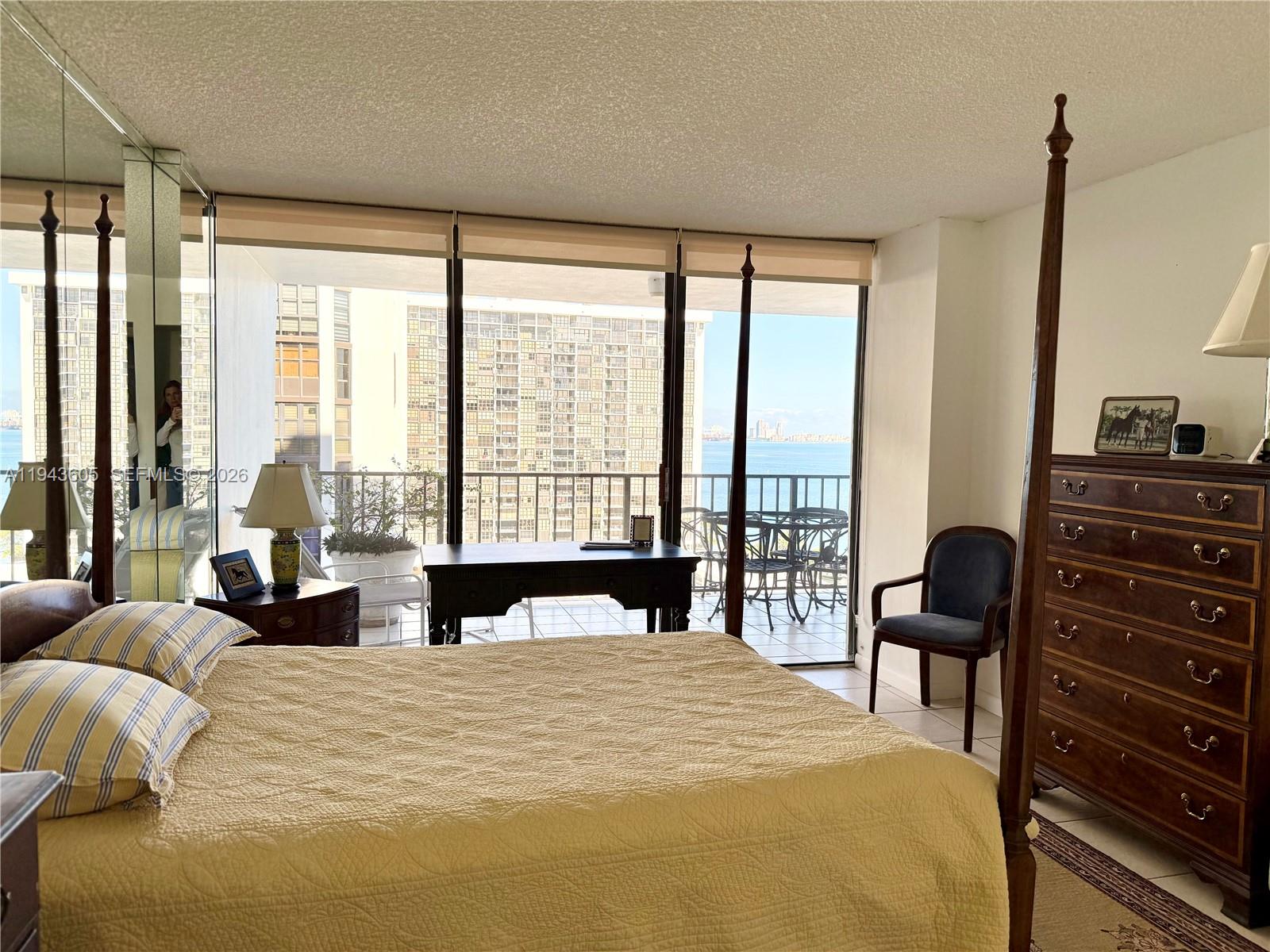 BRICKELL PLACE PHASE II C - Residential