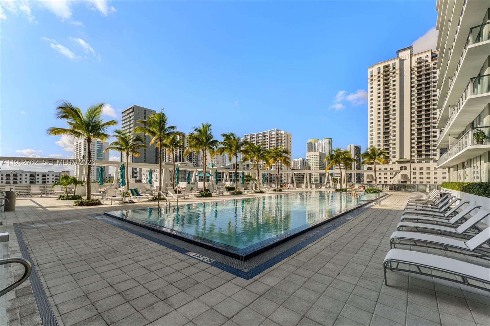 THE AXIS ON BRICKELL II C - Residential