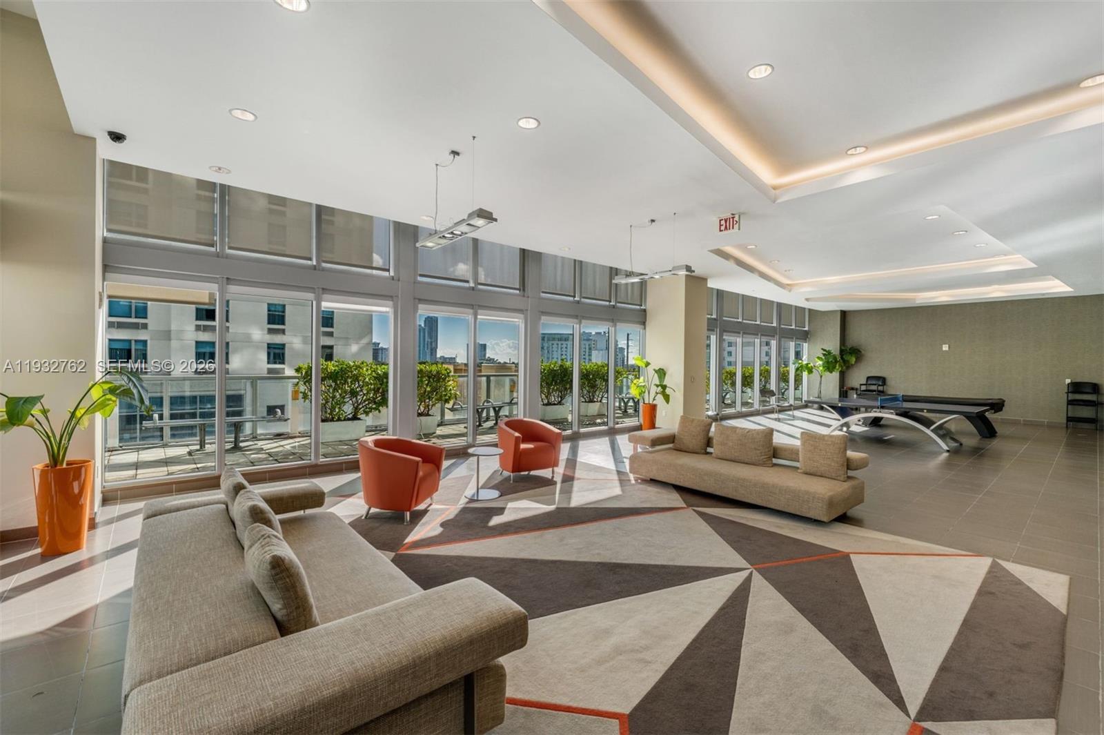 THE AXIS ON BRICKELL II C - Residential