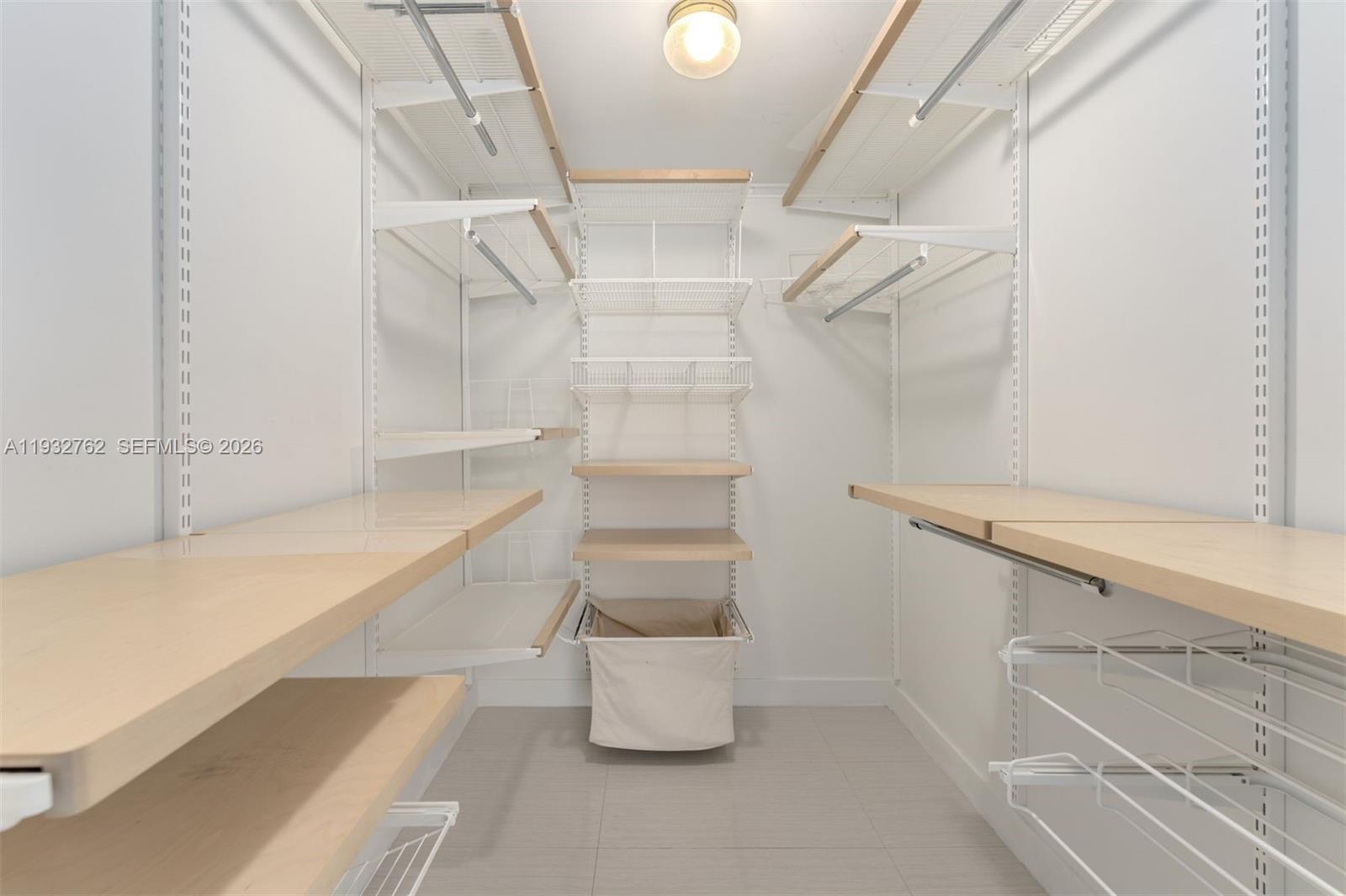 THE AXIS ON BRICKELL II C - Residential