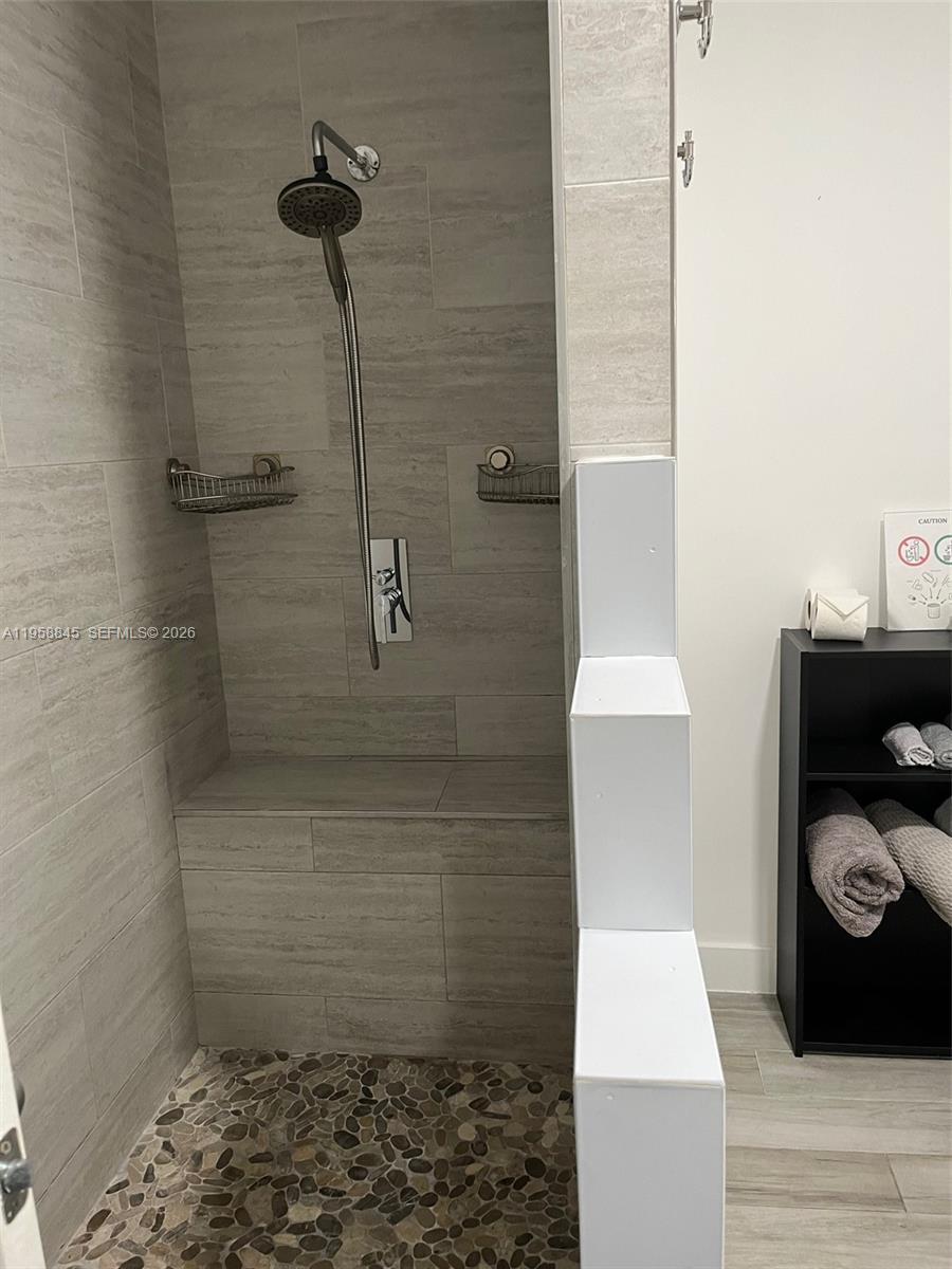 WALDIN ACRES - Residential Income