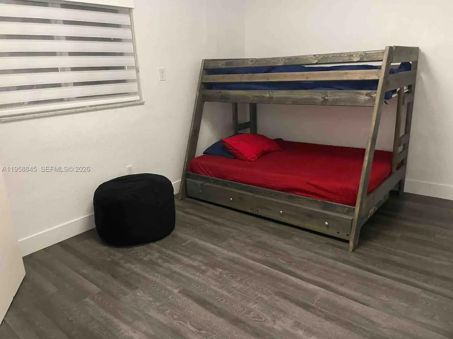 WALDIN ACRES - Residential Income